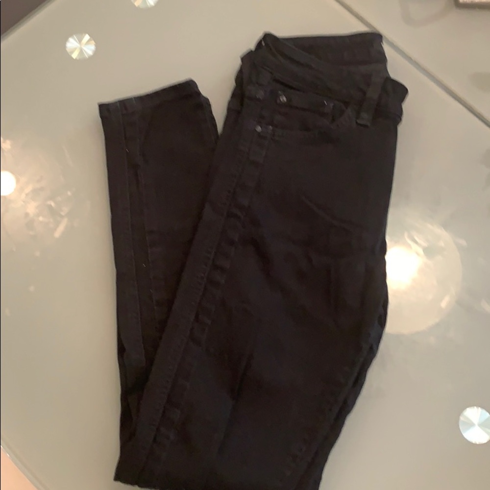 Guess skinny jeans size 27 soft black